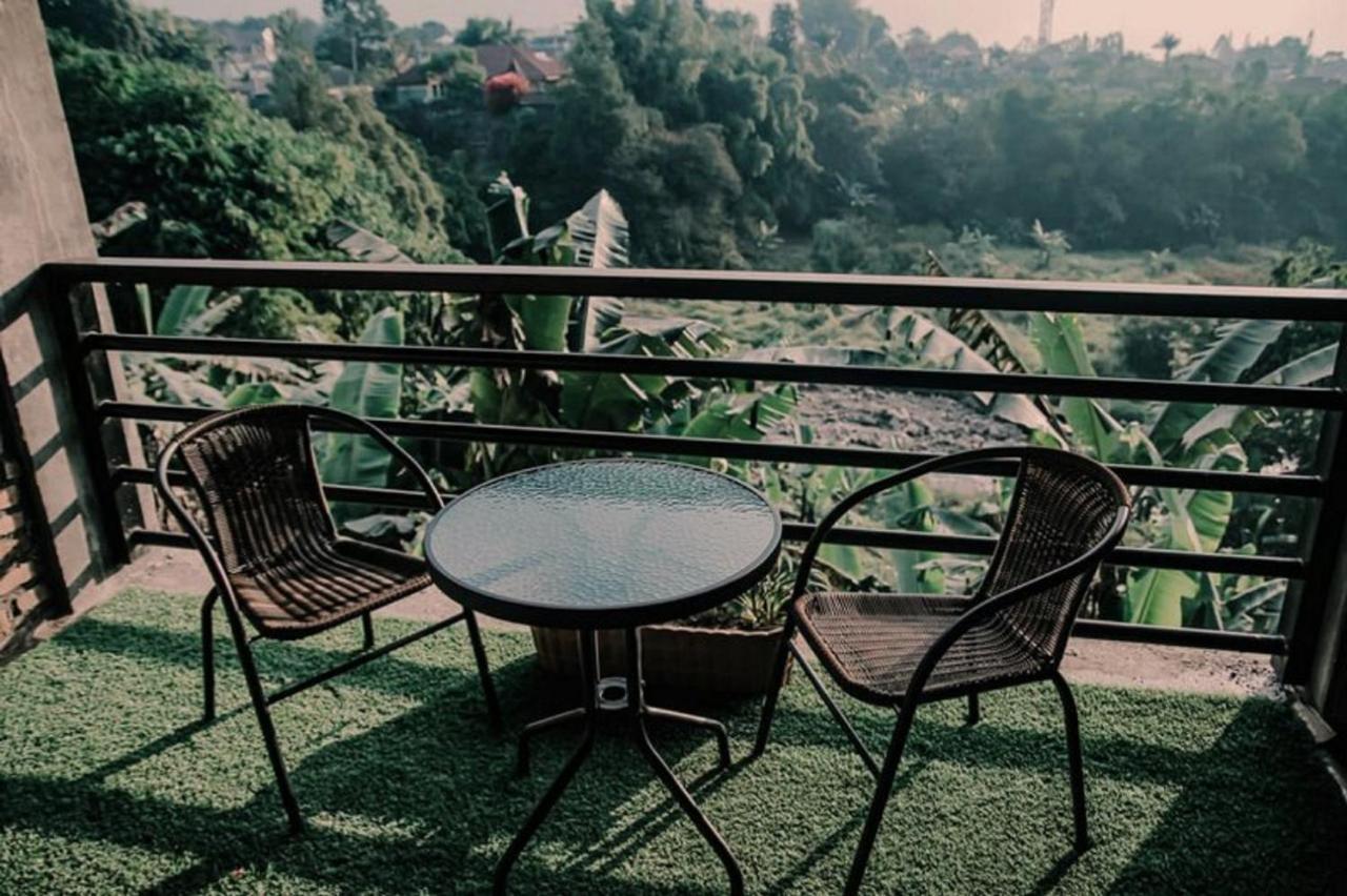 Vila Njd Bogor Exterior foto